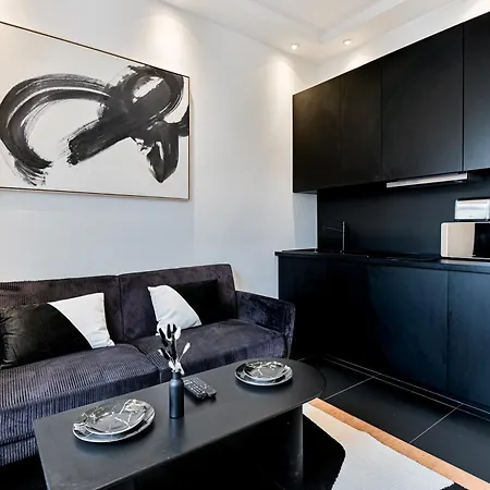 Apartment La Holstein T2 Renove Place Morny