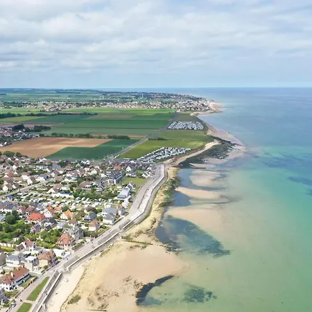 La Holstein T2 Renove Place Morny Apartment Deauville
